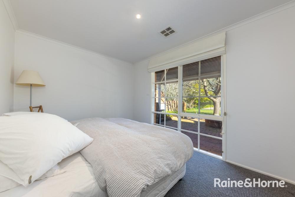 50 Outawood Rise — photo 14 of 29