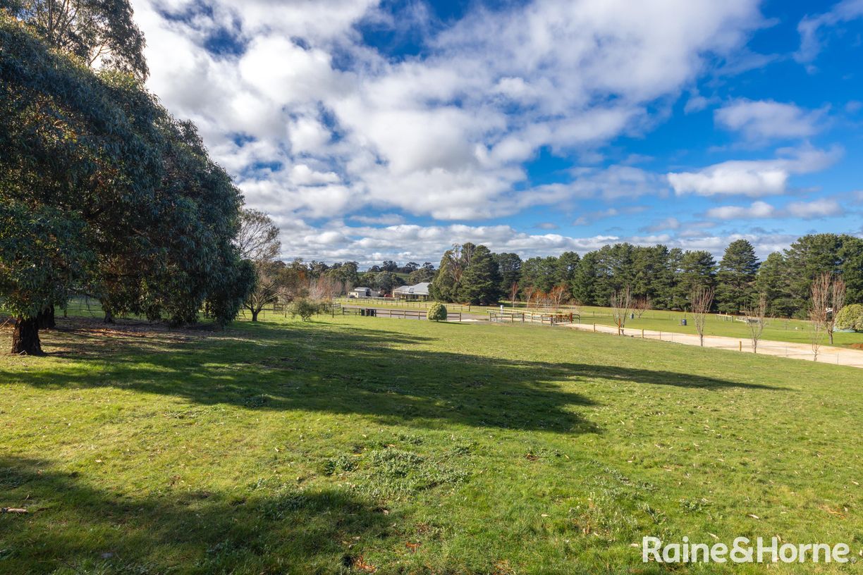 17B Manna Gum Court — photo 3 of 10