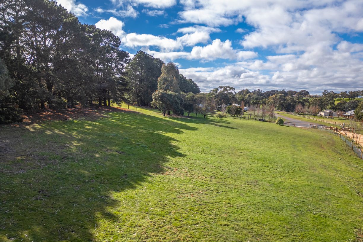 17B Manna Gum Court — photo 7 of 10