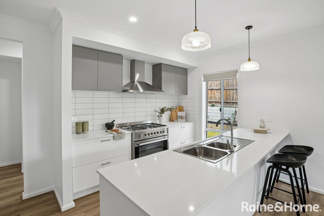 4 Belmont Lane — photo 6 of 27