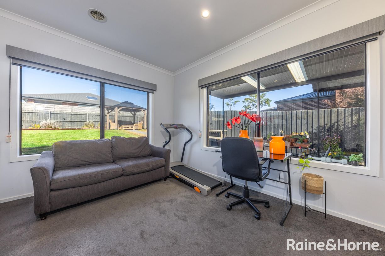 16 Cherry Ballart Road — photo 15 of 23
