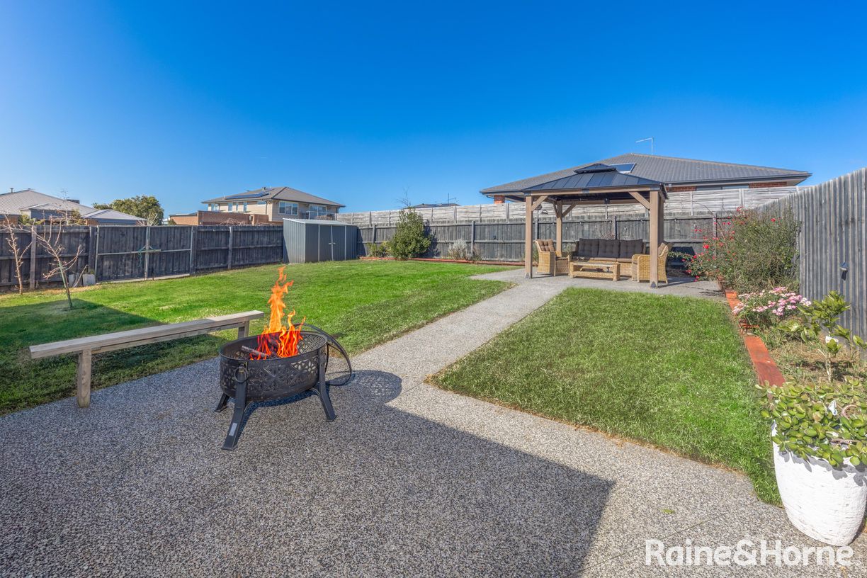 16 Cherry Ballart Road — photo 19 of 23