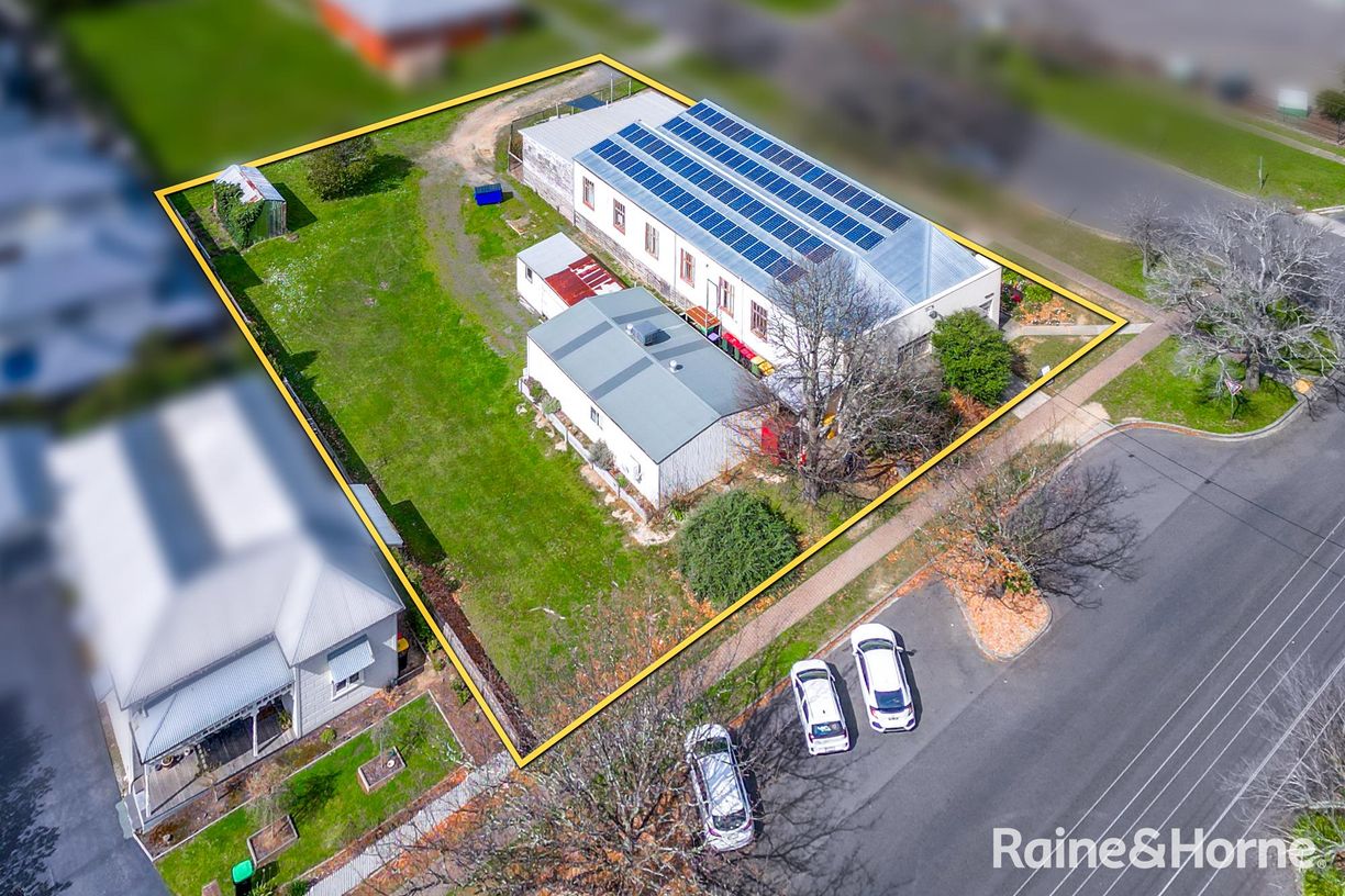 30 Fisher Street — photo 3 of 14