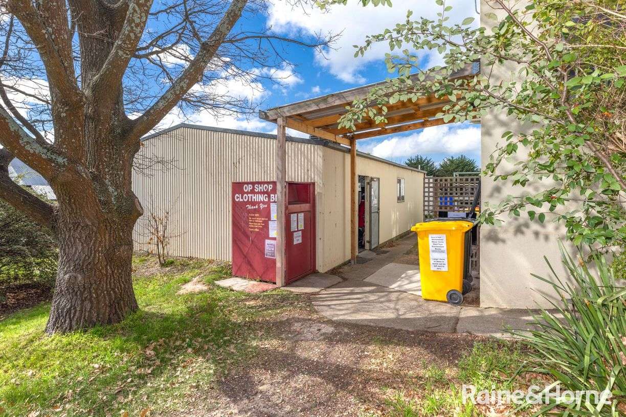30 Fisher Street — photo 10 of 14
