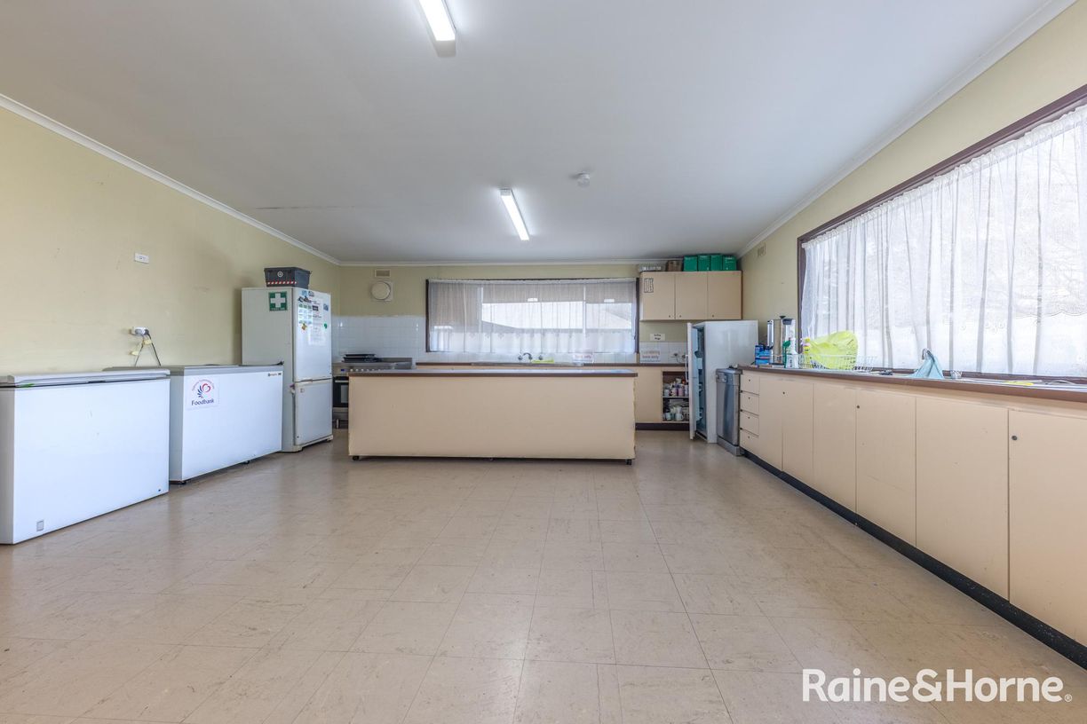 30 Fisher Street — photo 7 of 14
