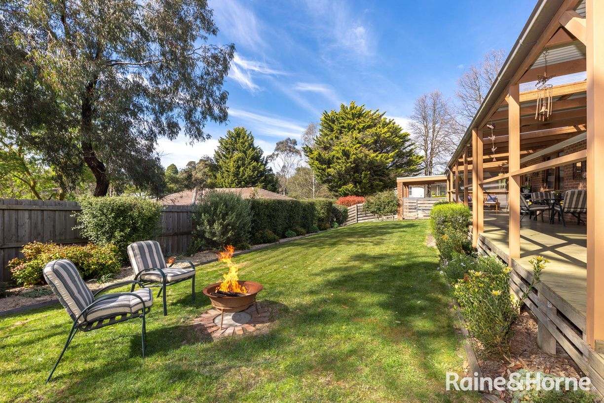 4 Curtis Court — photo 14 of 20