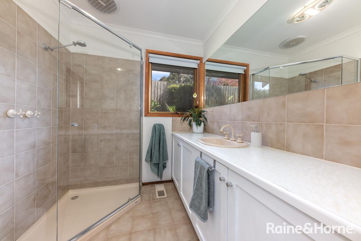 4 Curtis Court — photo 10 of 20