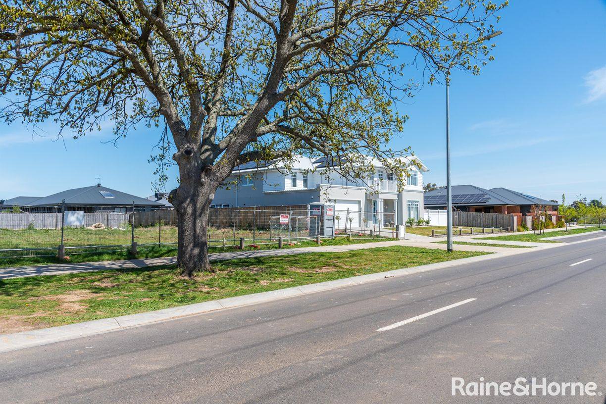 23 & 26 Ferrier Road — photo 8 of 24