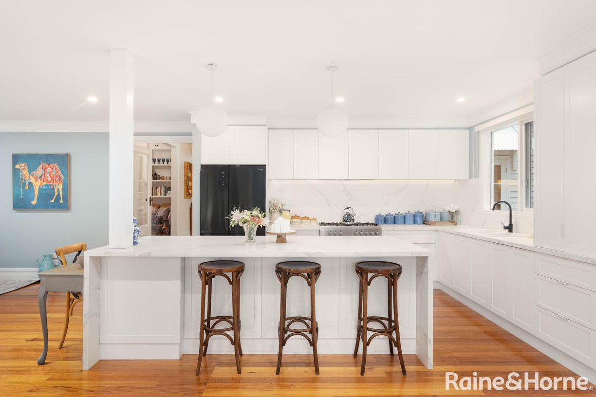 474 Bacchus Marsh Road — photo 3 of 30
