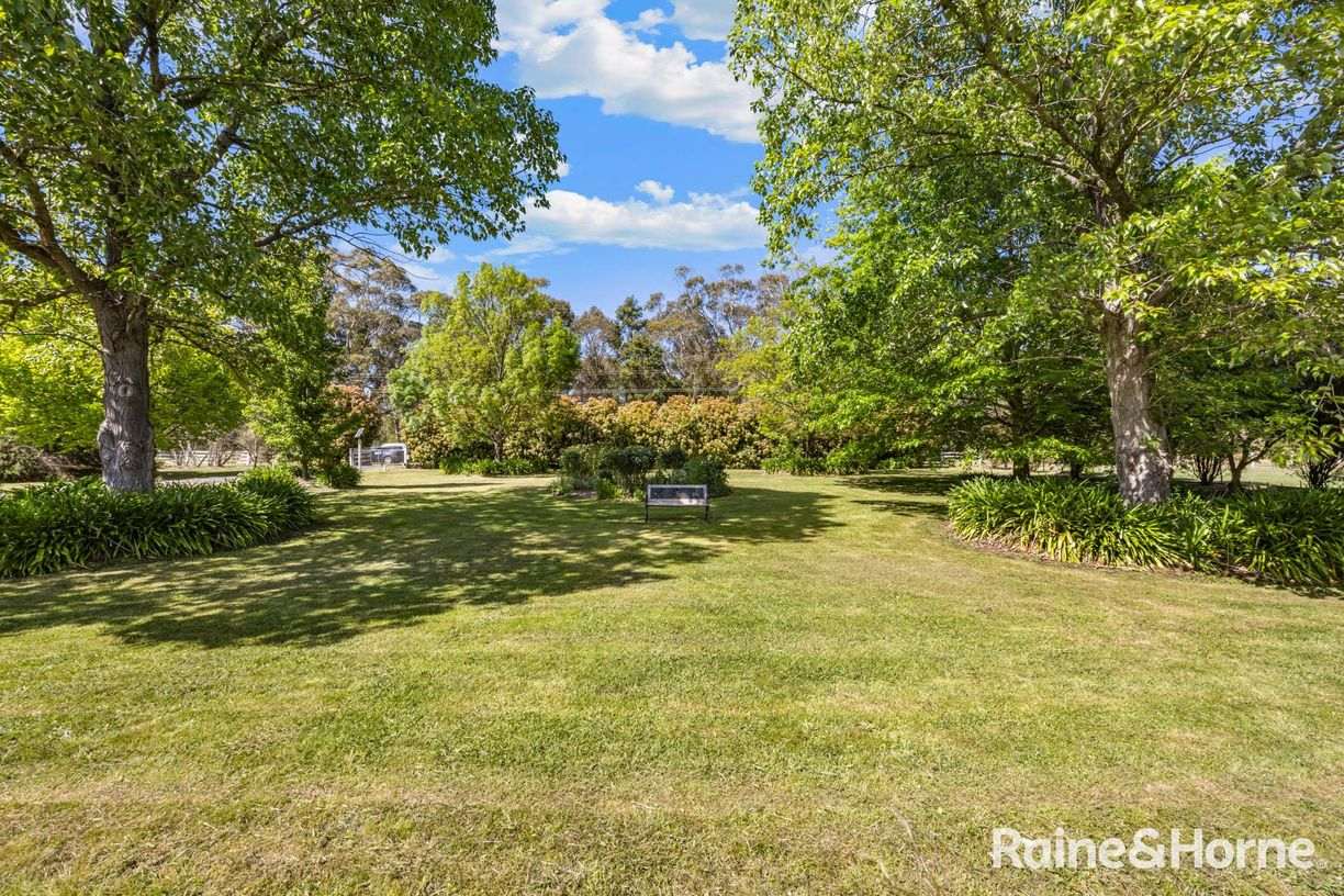 452 Bacchus Marsh Road — photo 21 of 29