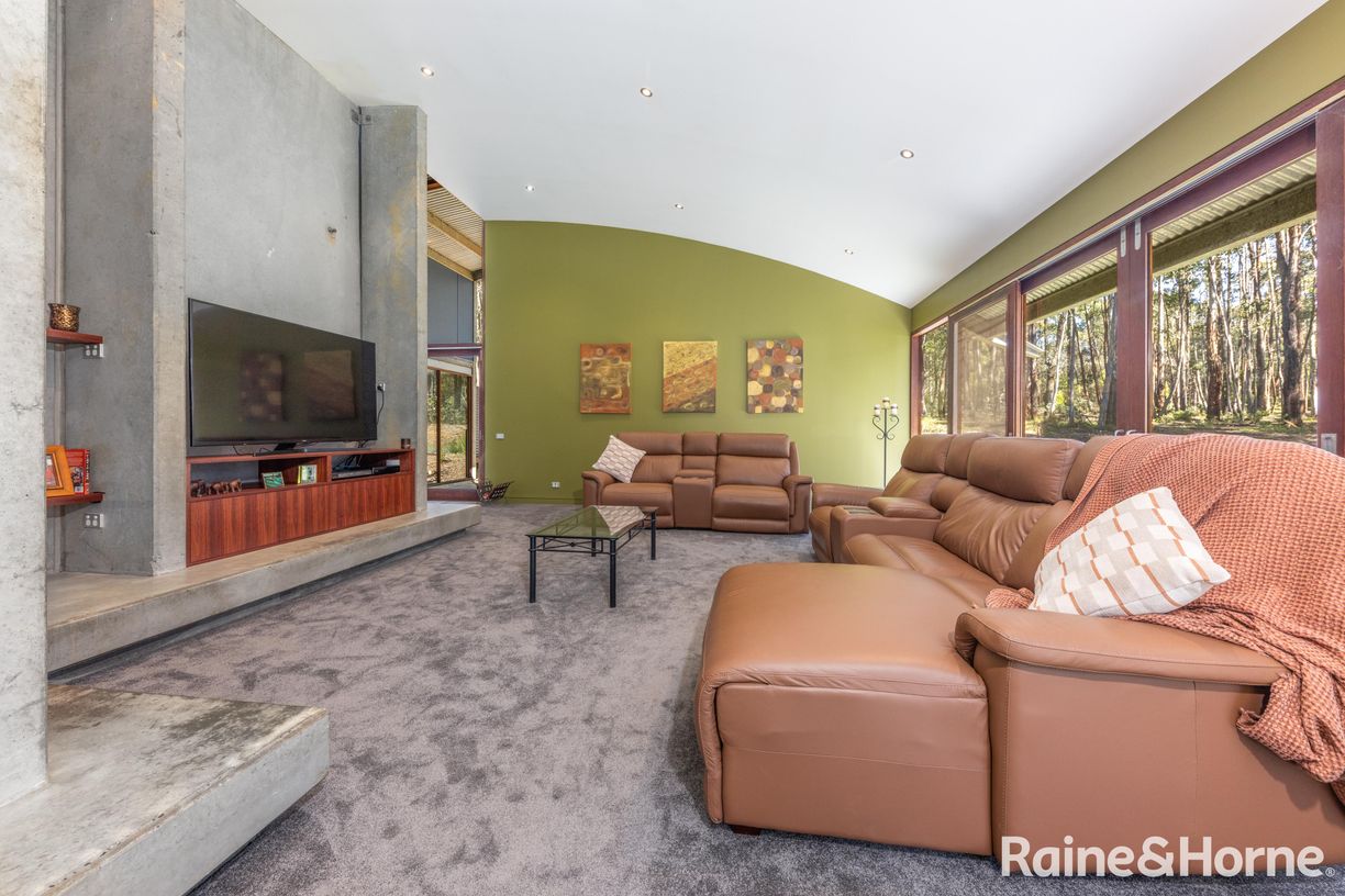 38 Jeanette Court — photo 4 of 30