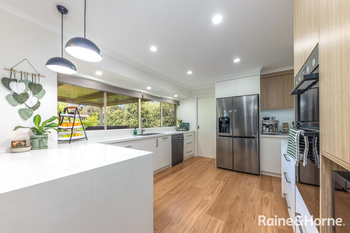 56 Billabong Drive — photo 4 of 21