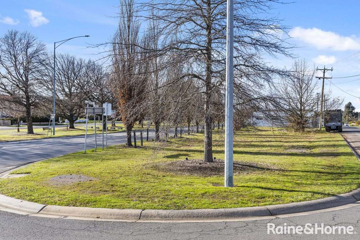 135-137 High Street — photo 14 of 18