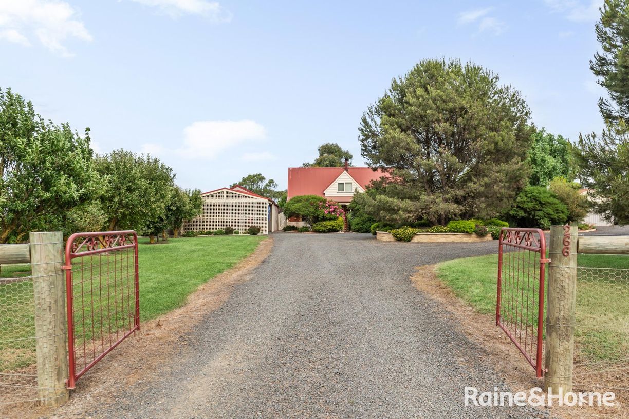 266 Redhill Road — photo 4 of 22