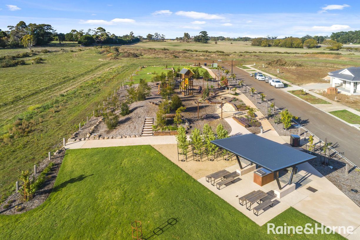 Lot 1012 & 1014 Kyneton on Riverside — photo 11 of 12