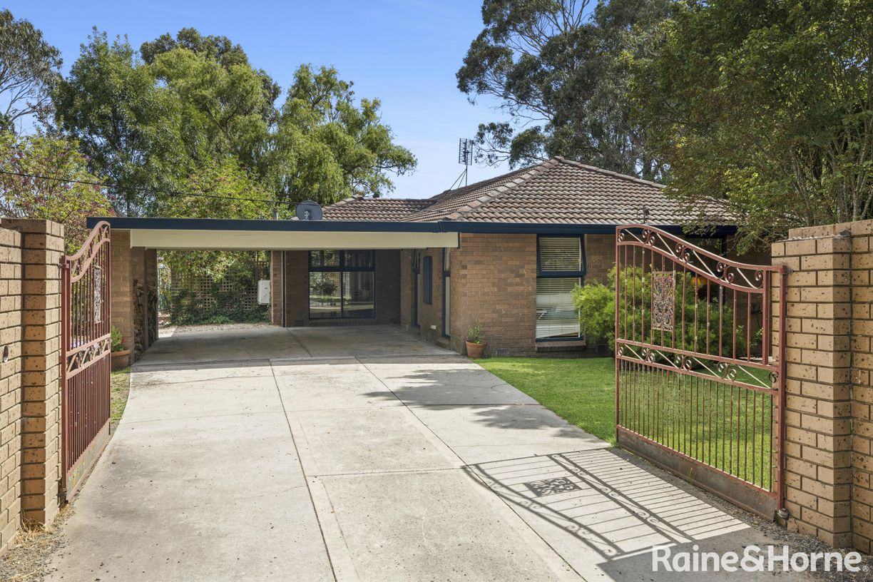 94 Beauchamp Street — photo from Raine & Horne Kyneton