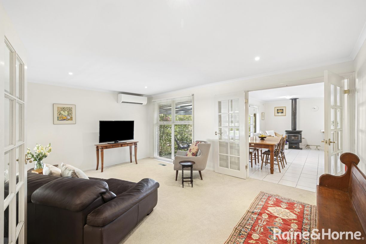 94 Beauchamp Street — photo 7 of 22