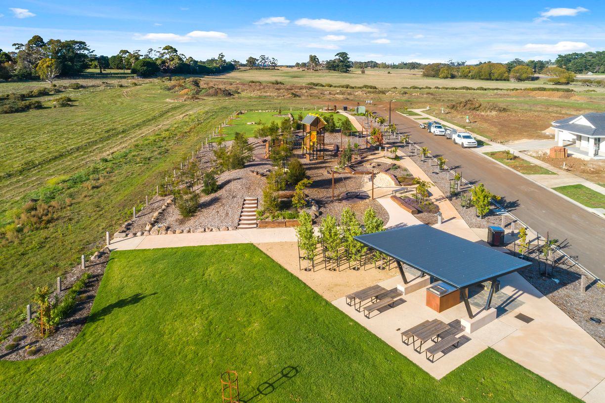 Lot 139 Kyneton on Riverside — photo 3 of 5