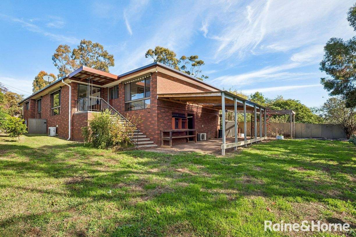 17 Coulthard Street — photo 19 of 24