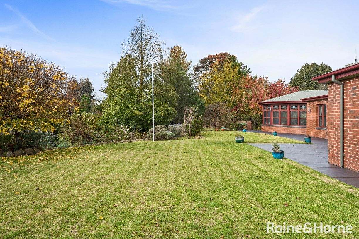 26 Tattersall Drive — photo 20 of 25