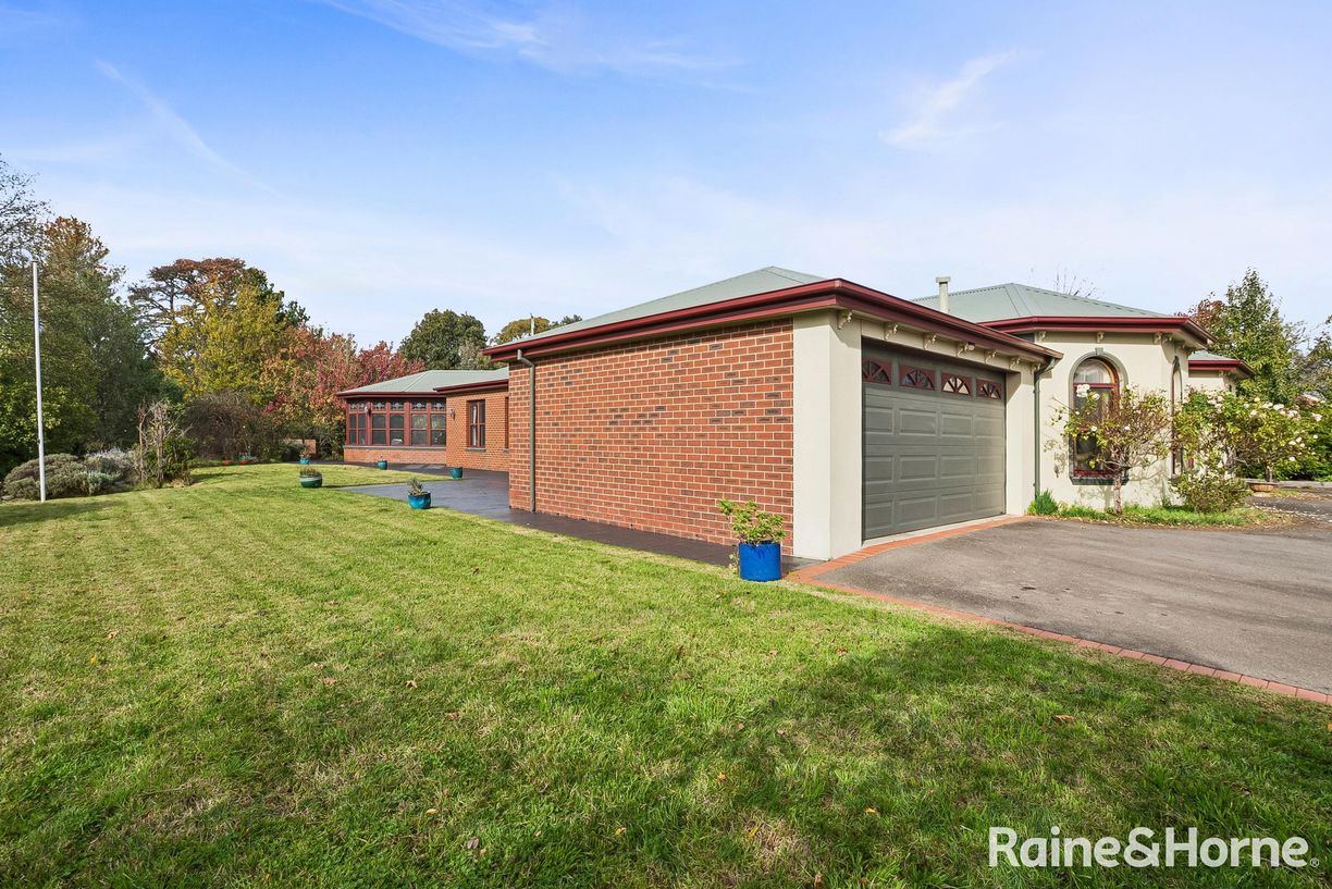 26 Tattersall Drive — photo 21 of 25