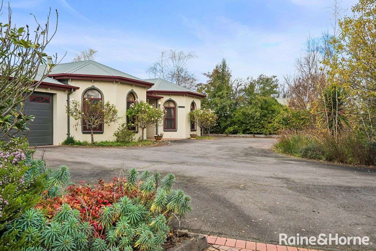 26 Tattersall Drive — photo 5 of 25