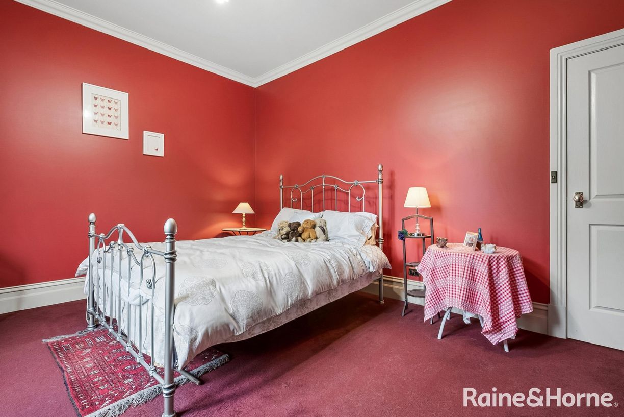 26 Tattersall Drive — photo 13 of 25