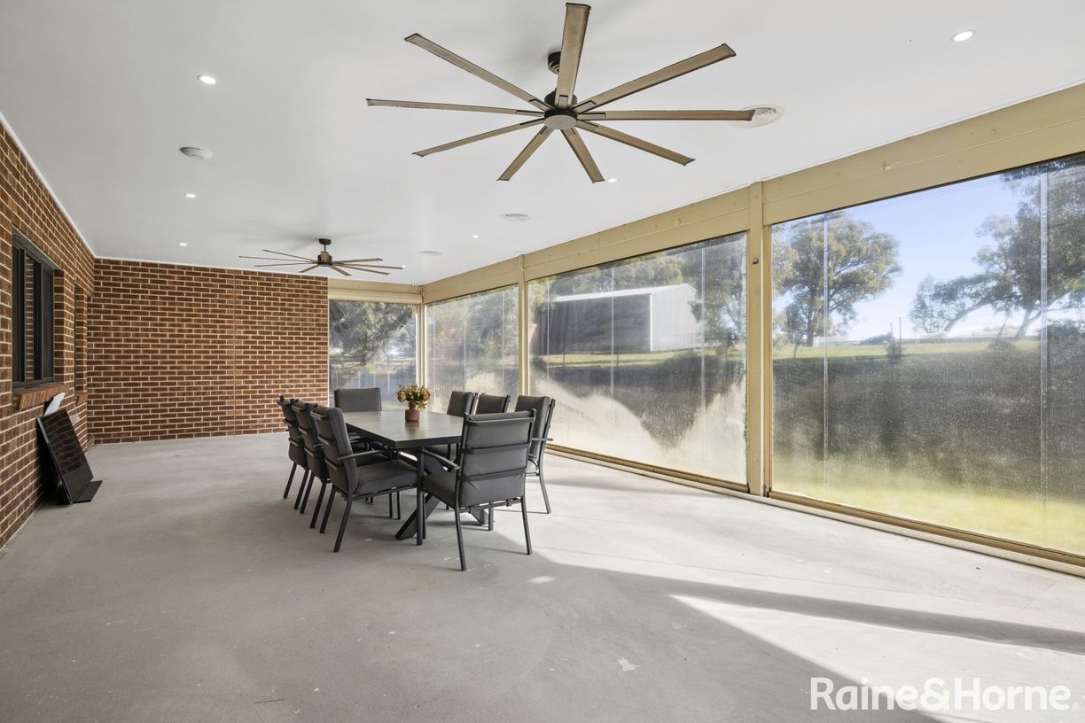 35 Parkes Drive — photo 21 of 27