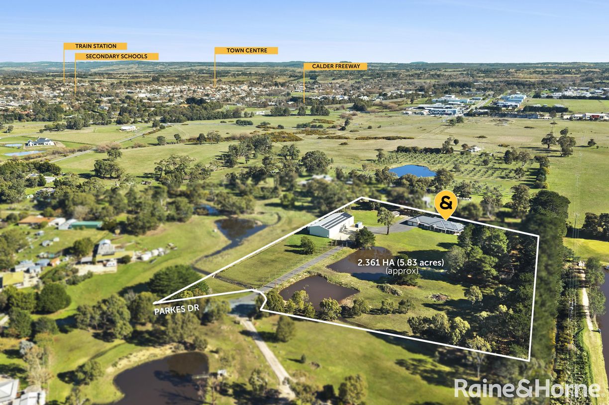 35 Parkes Drive — photo 25 of 27