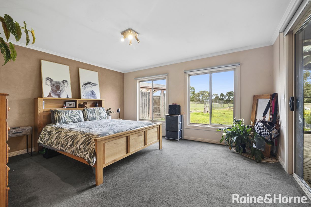 96 Baynton Road — photo 12 of 24