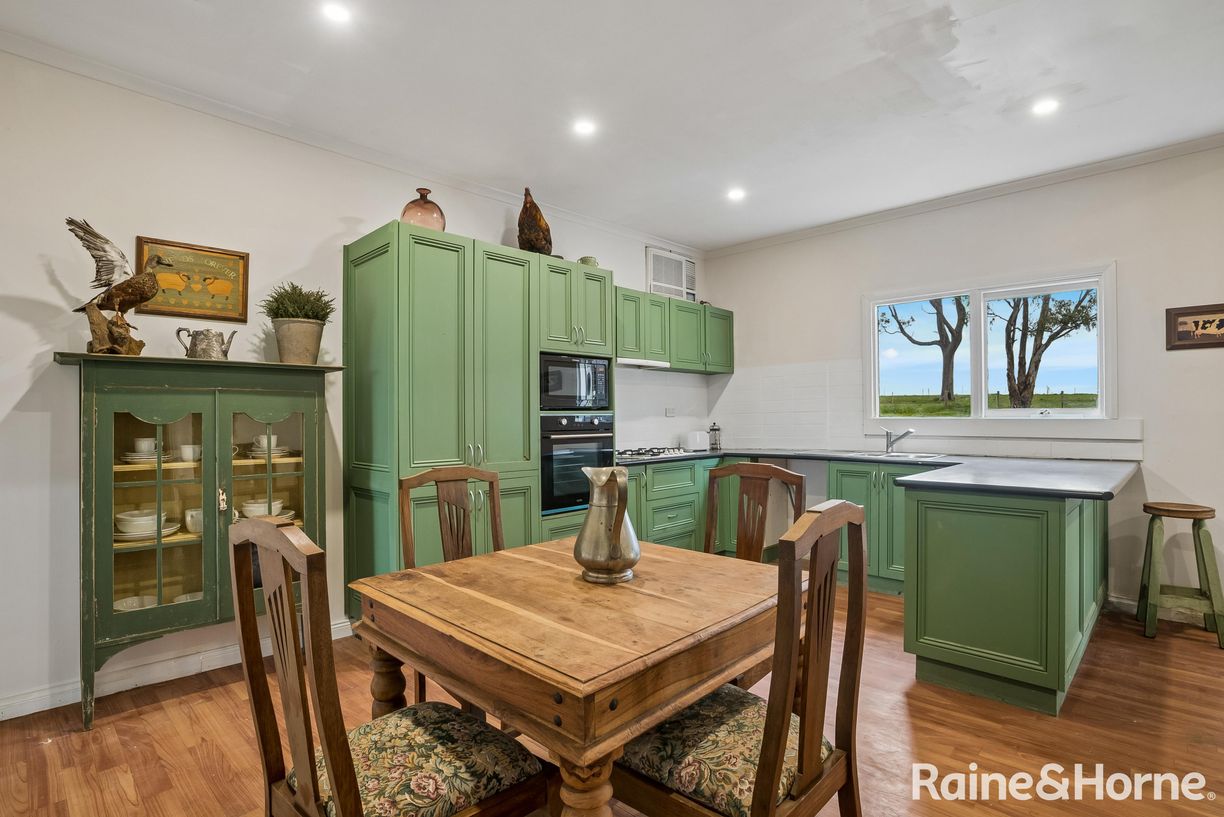 25 Clarke Street — photo 2 of 30