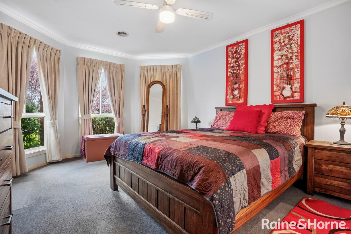3 Banksia Crescent — photo 7 of 14