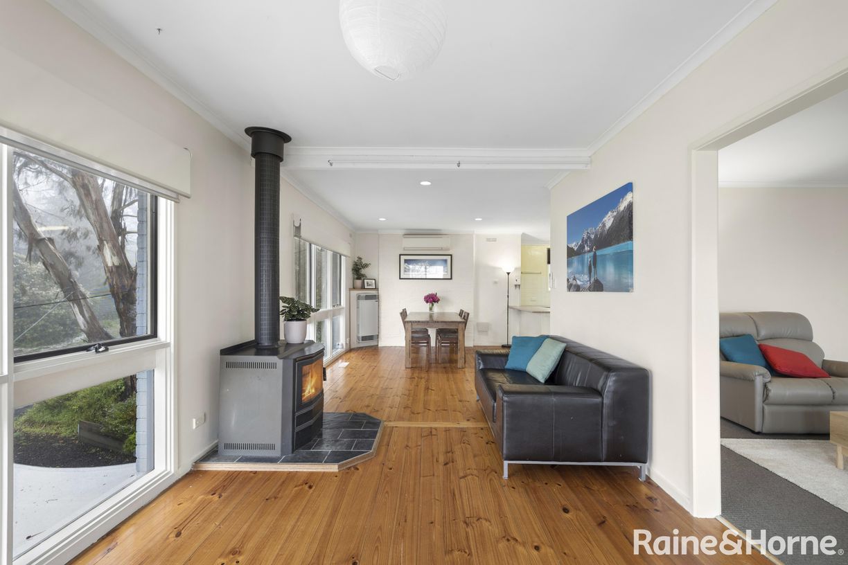 9 Brian Road — photo 10 of 27