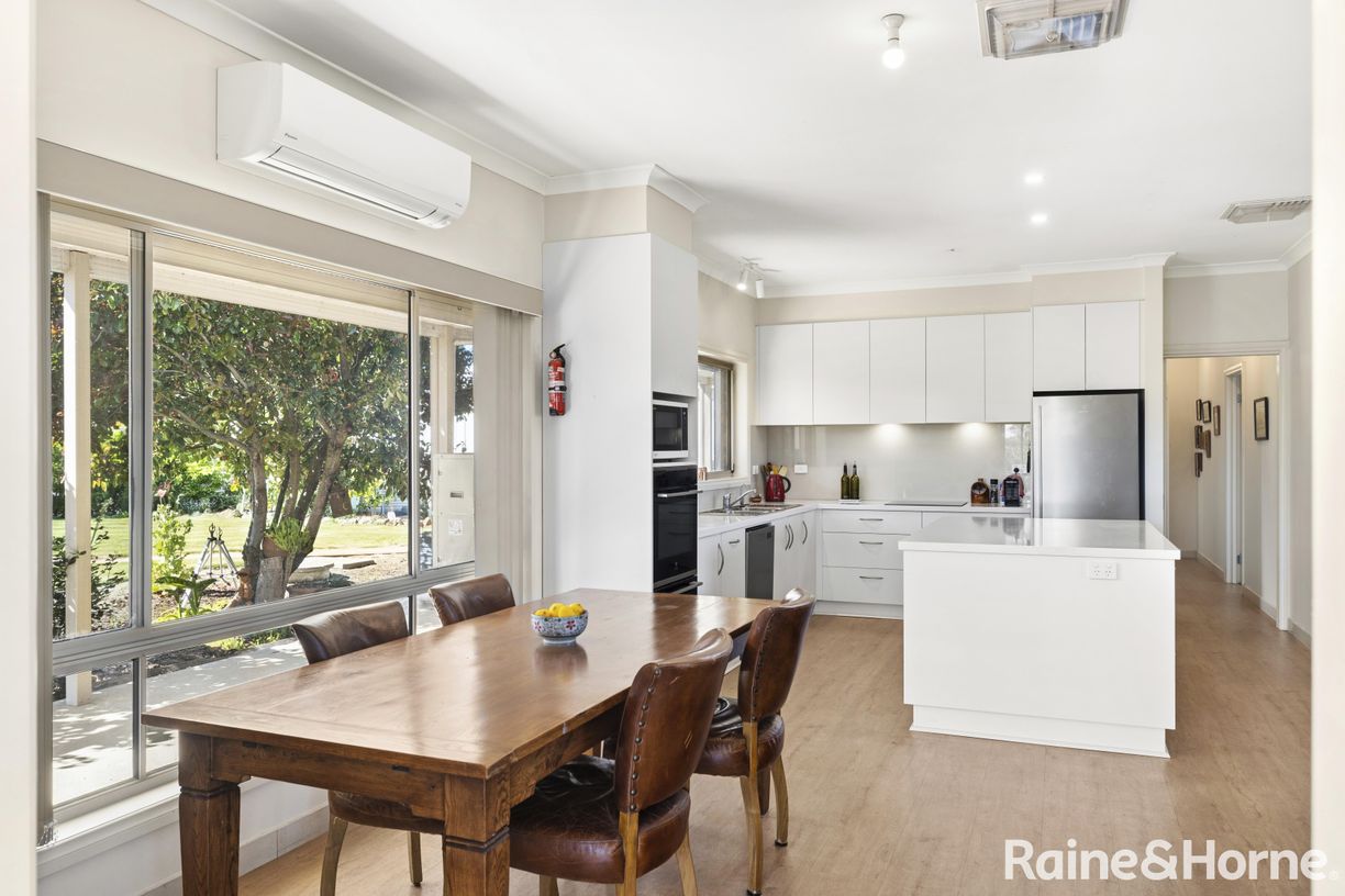 27 Davy Street — photo 8 of 30