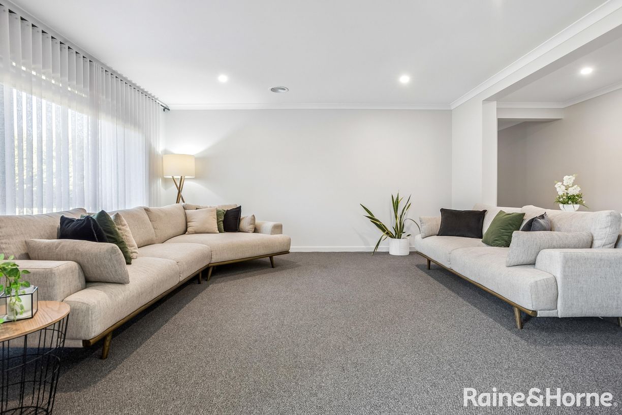 94 Harts Lane — photo 14 of 30
