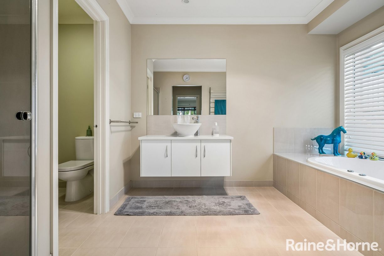 282 Edgecombe Road — photo 14 of 30