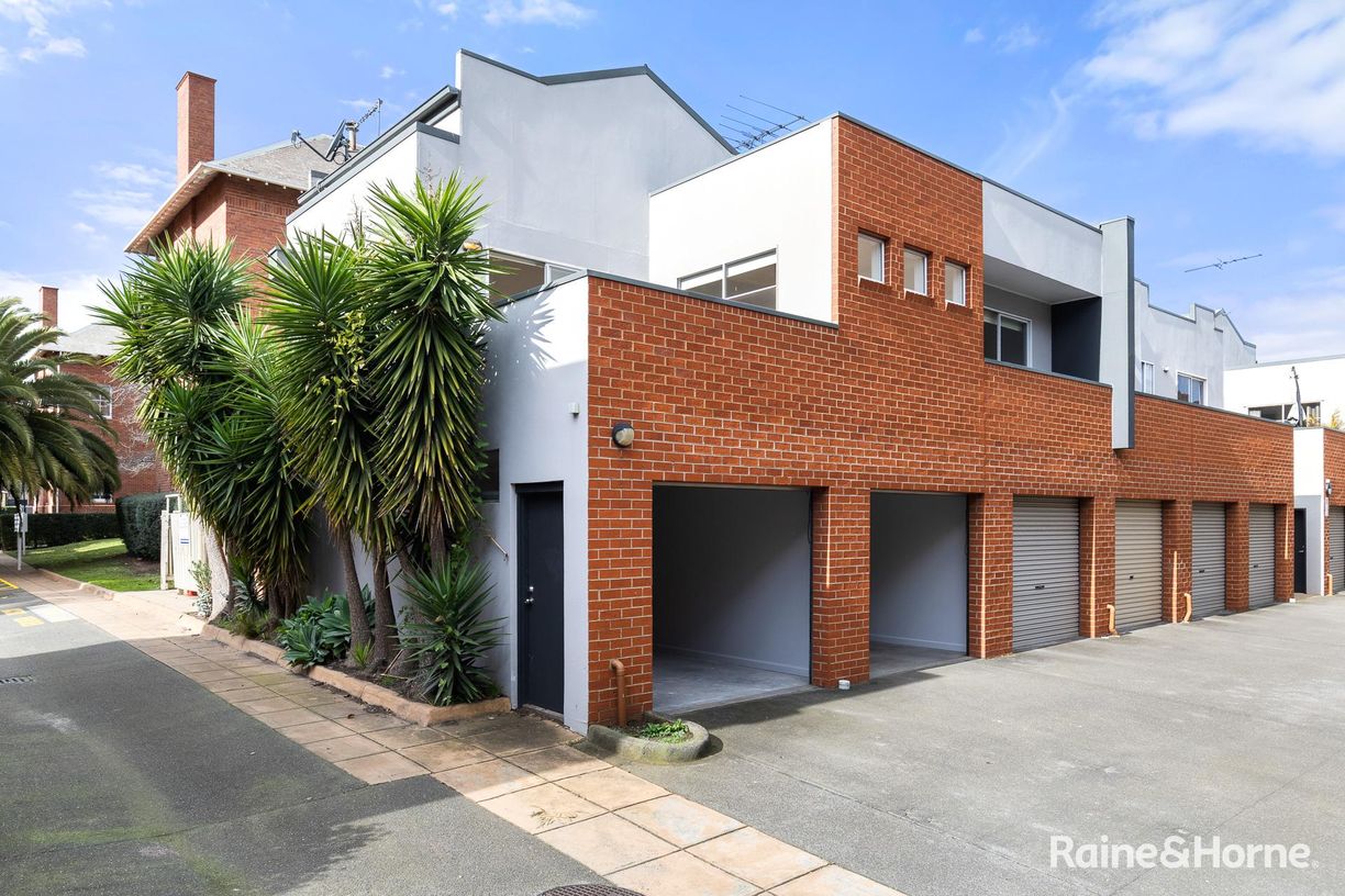 property-image