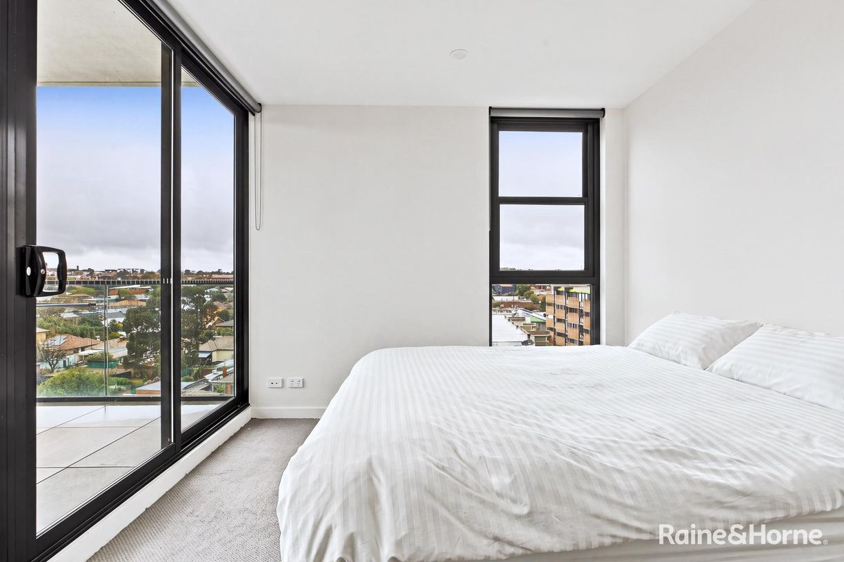 704/1 Olive York Way — photo 4 of 10